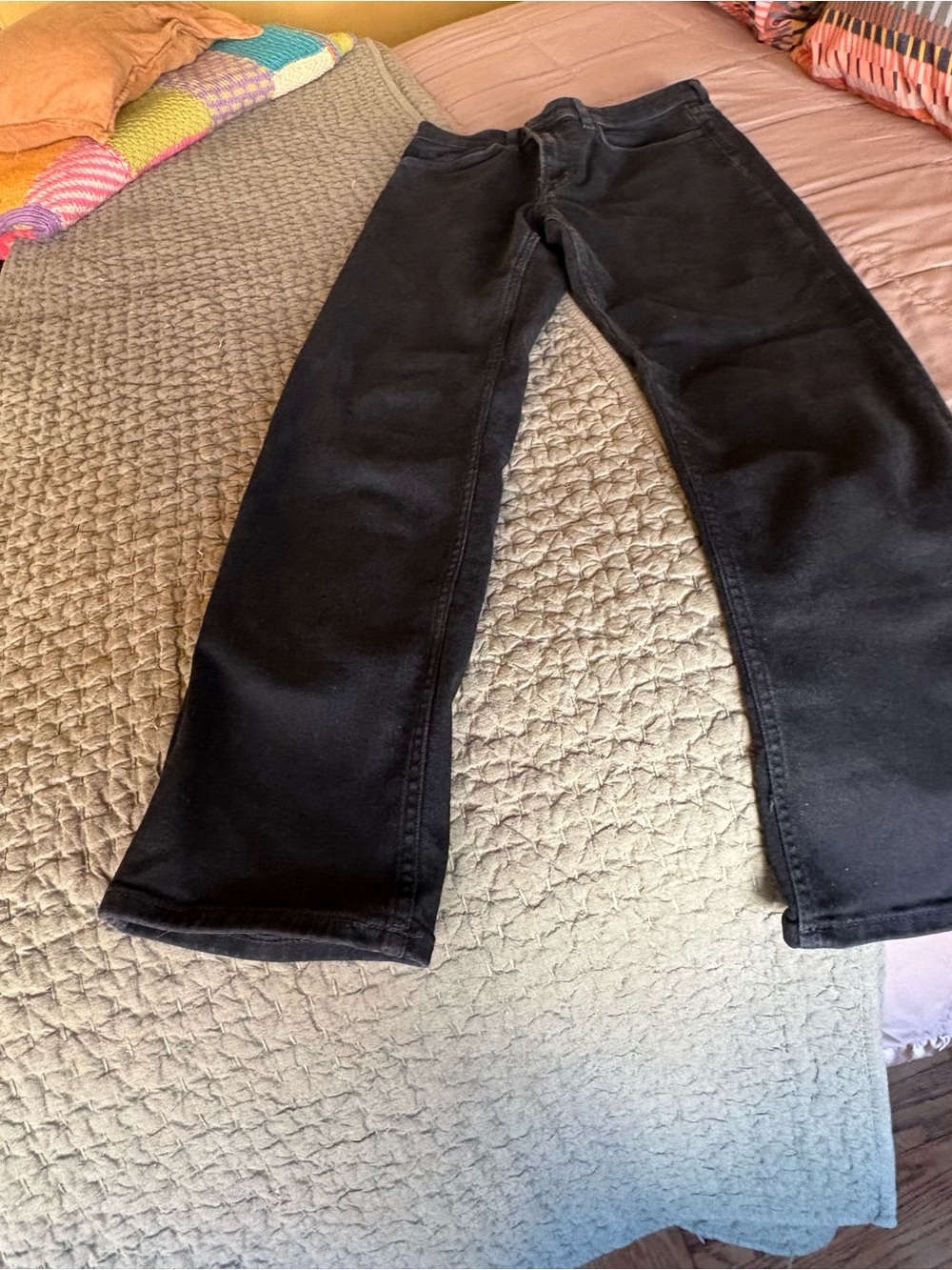 Women’s Black Straight leg ankle length jeans